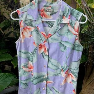 Tommy Bahama Women’s Hawaiian Floral Top